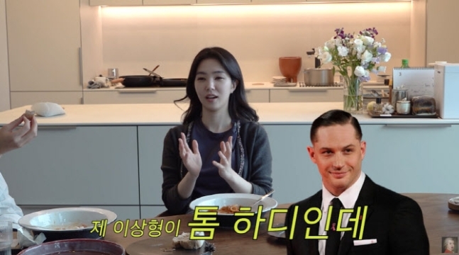 <b>강지영</b> “청첩장 4개 돌렸는데 기사 나더라…<b>남편</b>, 톰 하디 닮아”