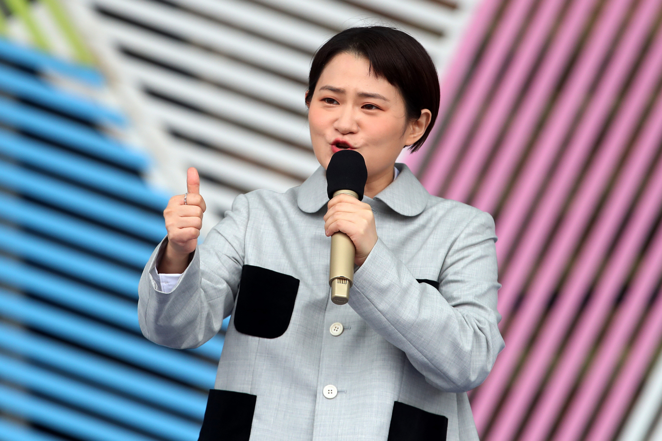 '<b>전국노래자랑</b>' <b>김신영</b> <b>마지막</b> 방송… 후임 남희석 MC 기대