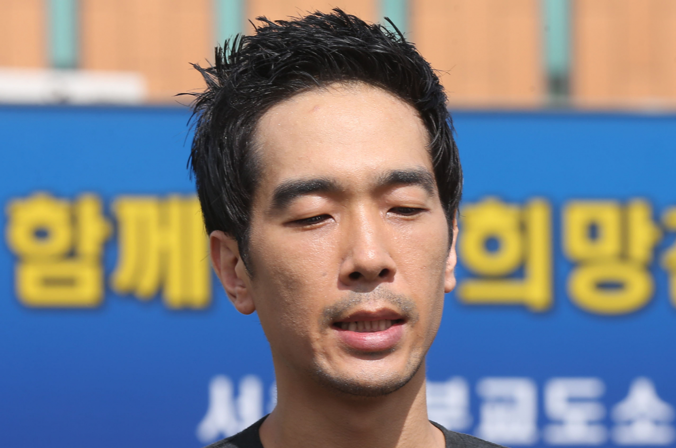 '70억 빚 청산' <b>이상민 저격</b>… 고영욱 "경솔했다"