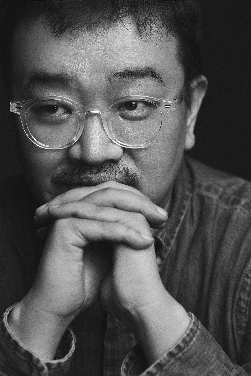 '<b>선산</b>' <b>연상호</b> <b>감독</b> "김현주는 '영화적 동료'…'찌질한' 연기 처음봐" [N인터...