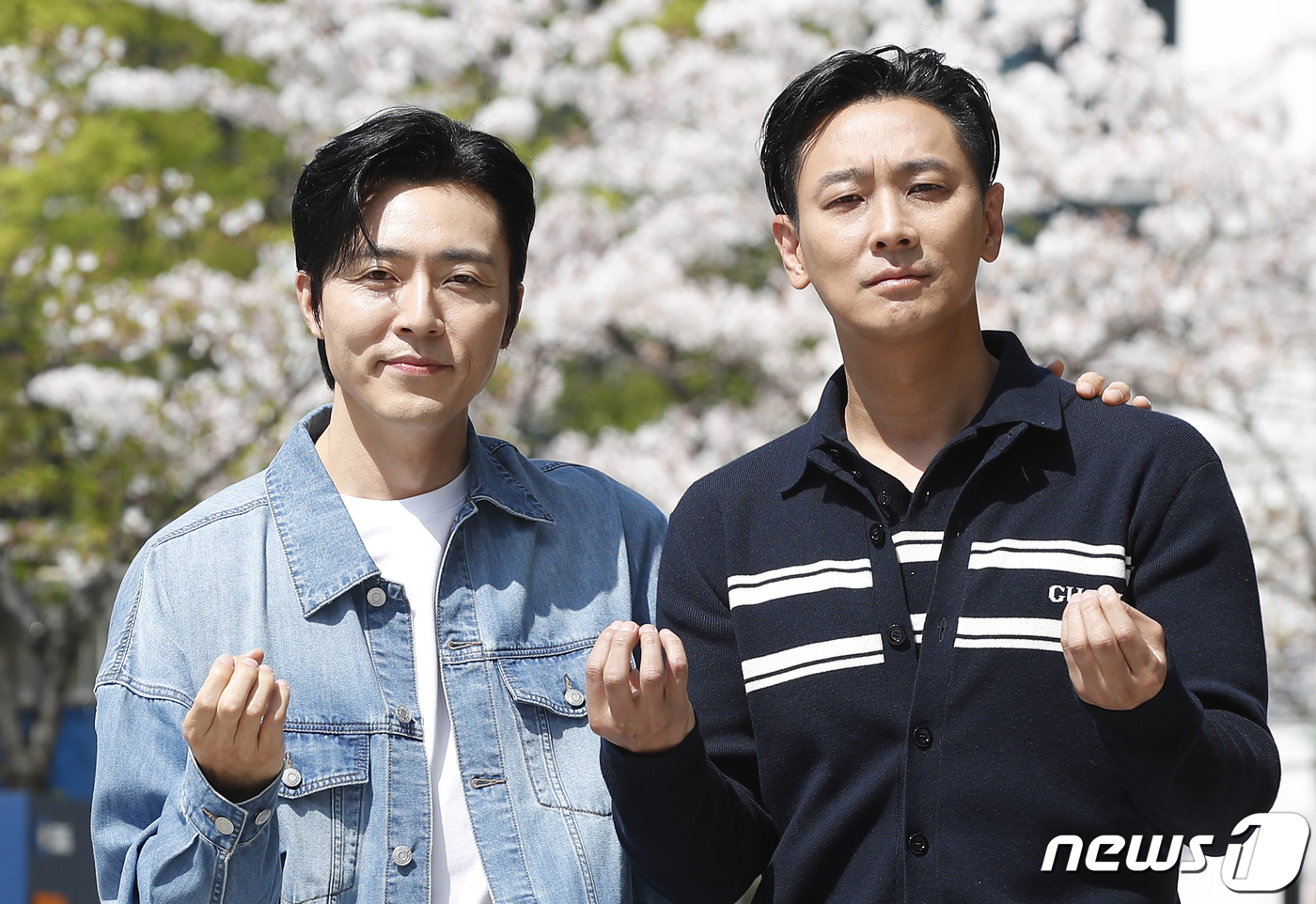 <b>이무생</b>·<b>주지훈</b>, <b>만두</b> 먹고 갈래