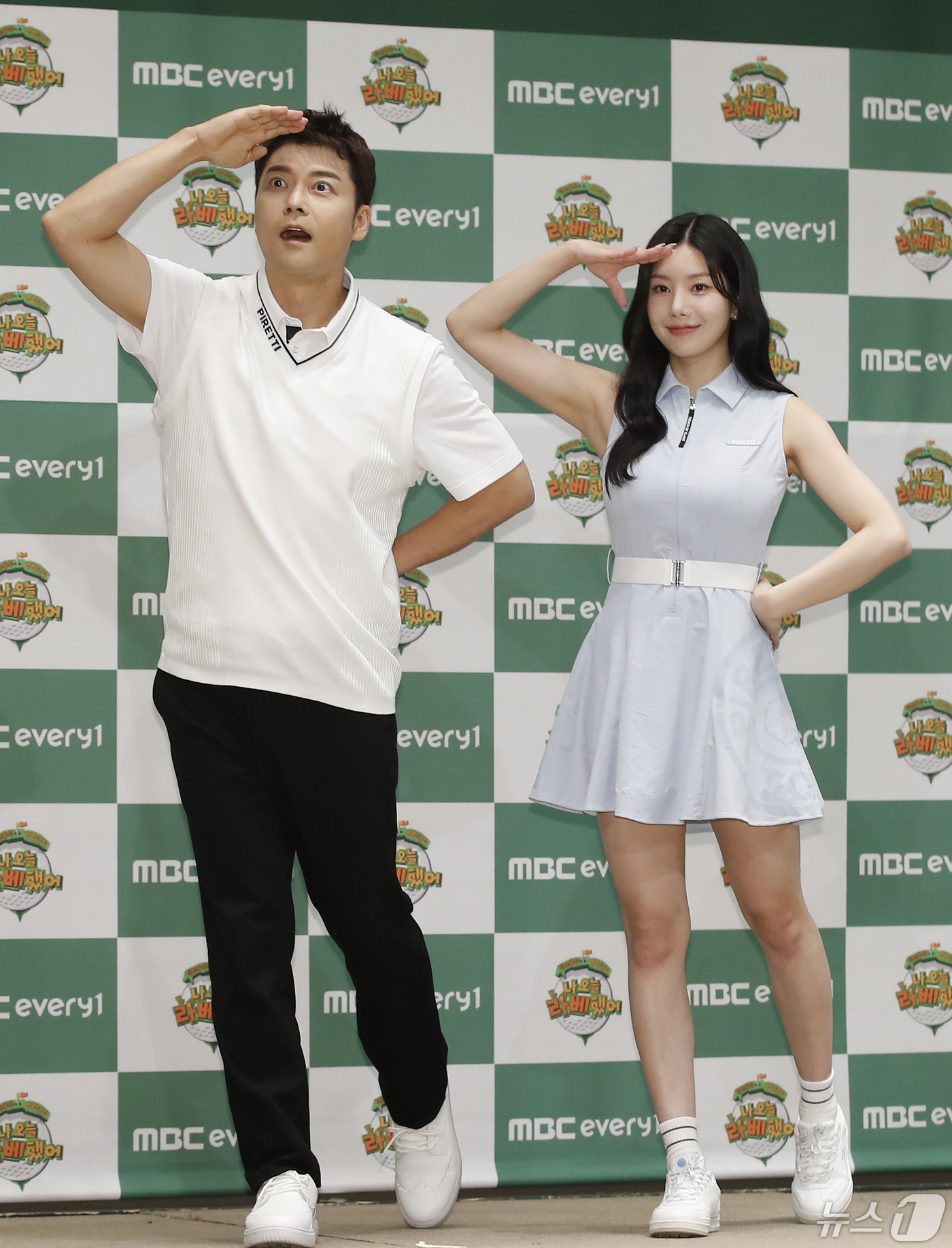 전현무·<b>권은비</b> '나 오늘 <b>라베했어</b>'