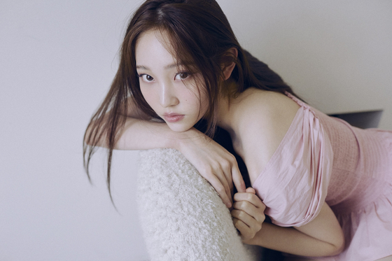 "<b>영서</b> 탈퇴" <b>하이브</b> 신인 <b>걸그룹</b> 아일릿 5인조 데뷔