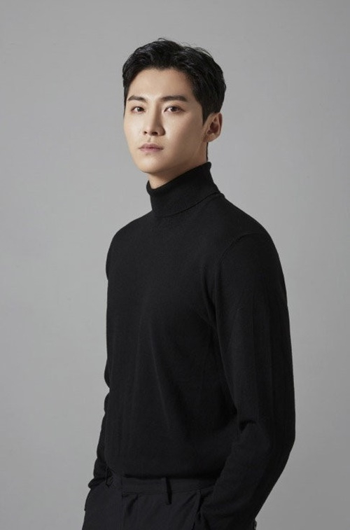 FT아일랜드 출신 <b>송승현</b>, 연예계 은퇴 후 결혼