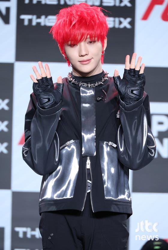 '복귀' <b>더뉴식스 천준혁</b> "무대 설 날 기다려, 진심으로 행복"