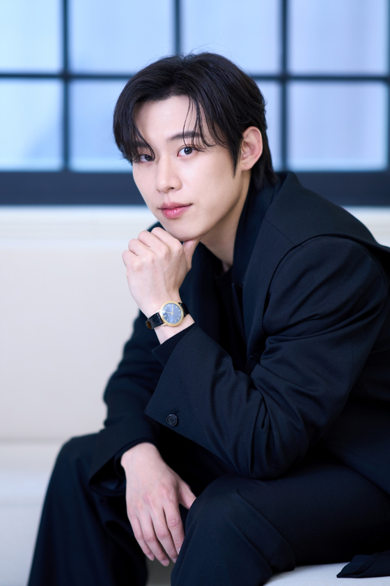 <b>김성철</b>, <b>스토리제이컴퍼니 재계약</b> "두터운 믿음"