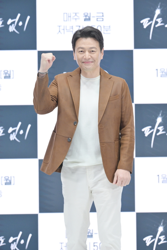 ‘피도 <b>눈물도 없이</b>’ 정찬 “10년 만에 연하 하연주와 호흡…전작서는 시아버...