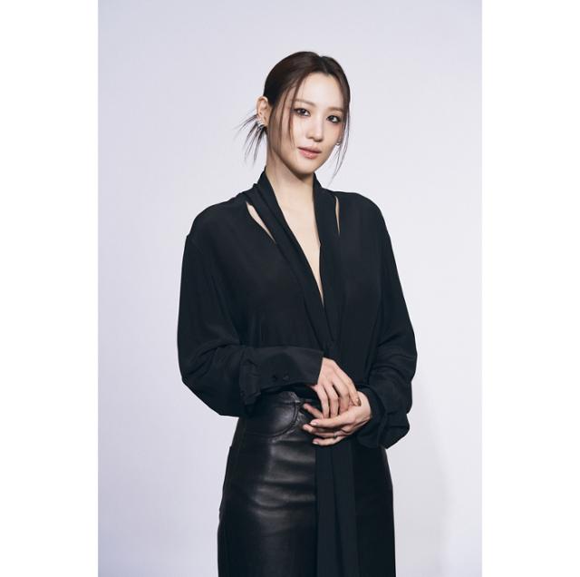 '<b>경성크리처</b>' <b>수현</b> "출산 후 복귀? 쉽지 않았죠" [인터뷰]