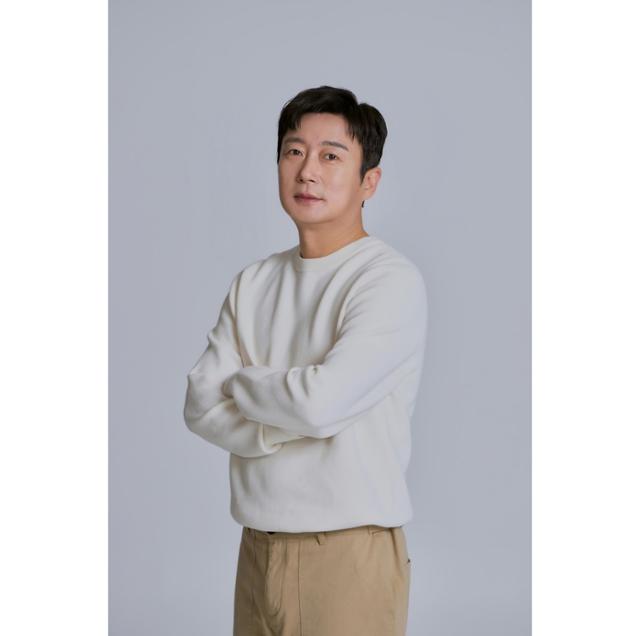 <b>이수근</b>, 빅플래닛메이드와 <b>전속계약</b>…첫 예능인 영입