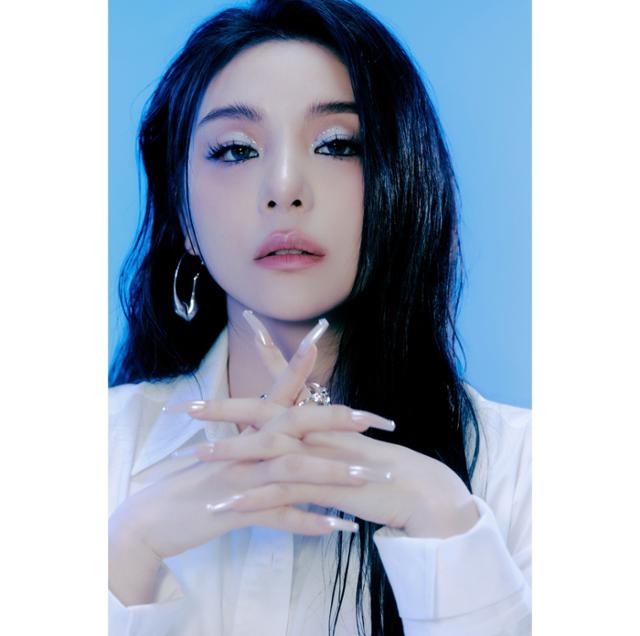 가수 <b>에일리</b>, <b>비연예인</b> 남성과 <b>결혼</b> 전제로 열애 중