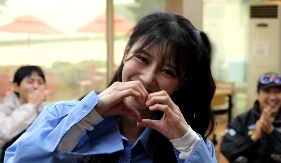 <b>미주</b> "<b>송범근</b>과 자만추, 열애공개 좋아해…사나워 보여도 애교쟁이"[종합]