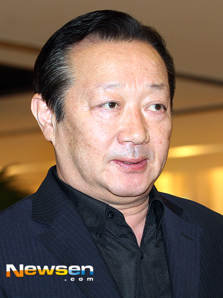 <b>두경부암</b> 투병 끝 떠난 故 <b>민욱</b> 오늘(2일) <b>7주기</b>