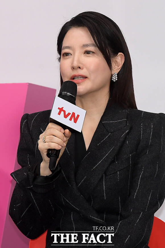 <b>이영애</b> 첫 <b>토크쇼</b> 최종 무산…KBS 측 "스케줄 상의 어려움"