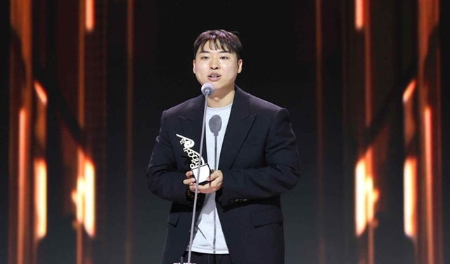 '<b>태계일주</b>' <b>하반기</b> 새 시즌 나온다…"독하고 따뜻하게 돌아올 것"